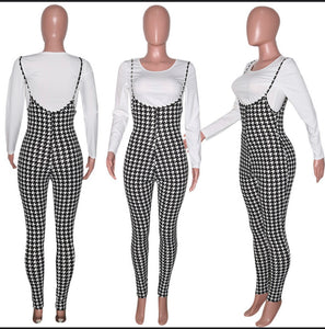 “It’s me” black and white jumpsuit